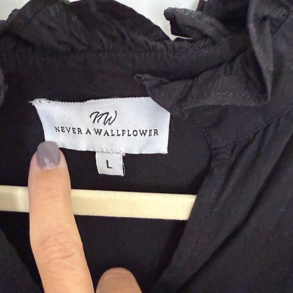 NWOT Never a Wallflower Black dress - Picture 3 of 3